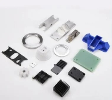 Прецизионная аппаратная продукция CNC Прецизионное производство деталей путем штамповки
